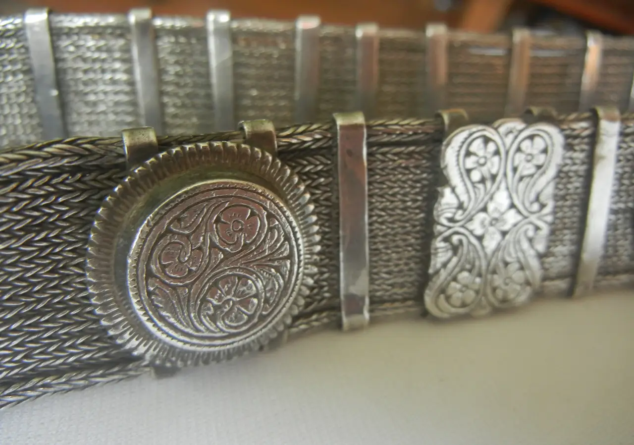 Gümüş Kemer Alanlar